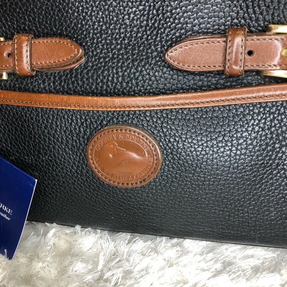 DOONEY & BOURKE BUCKLE ZIP TOP - Picture 3 of 16